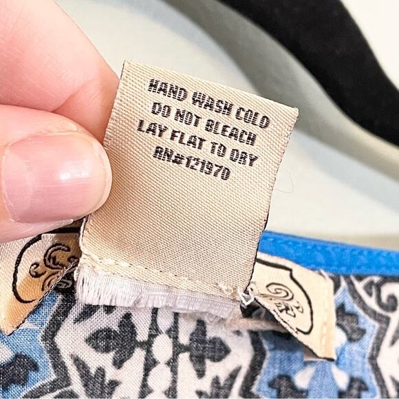 Flying Tomato Women's Blue Rayon Paisley Print Pullover Poncho Top Size Large - Picture 6 of 13